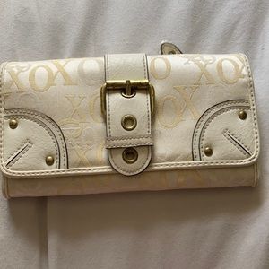 BRAND NEW wallet